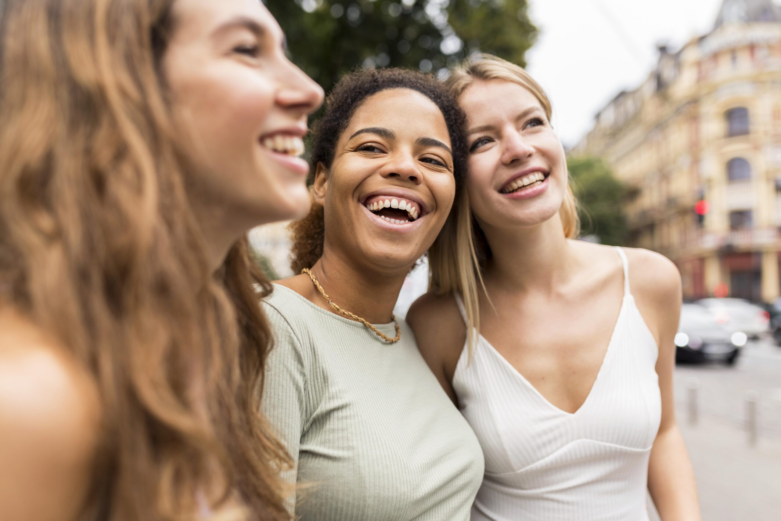 beautiful-female-friends-smiling-being-happy