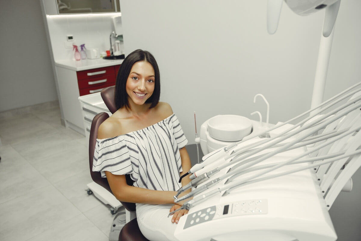 Featured image for “Clear Smile Adjustments Without Traditional Brackets Using Invisalign Chicago”