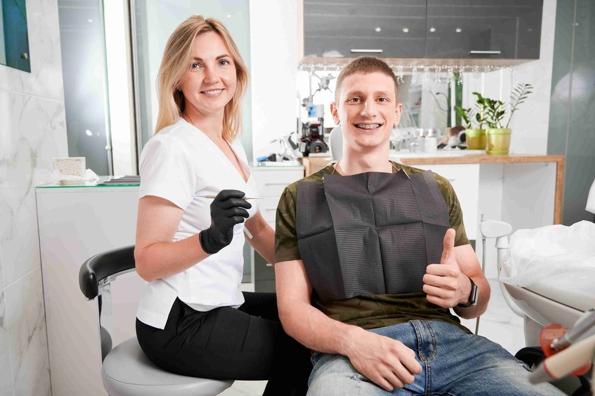 Featured image for “Everyday Dental Planning With a dentist Edgewater Chicago, IL for Prevention and Repairs”